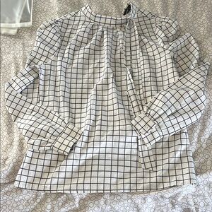 Allegra K White and Black Grid Pattern Women's Blouse Small